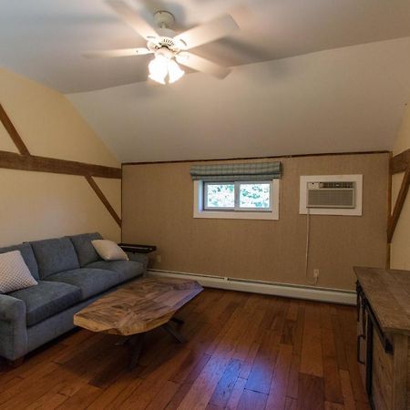 Inn At Tyler Hill Экстерьер фото