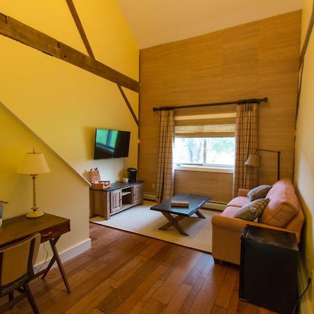 Inn At Tyler Hill Экстерьер фото