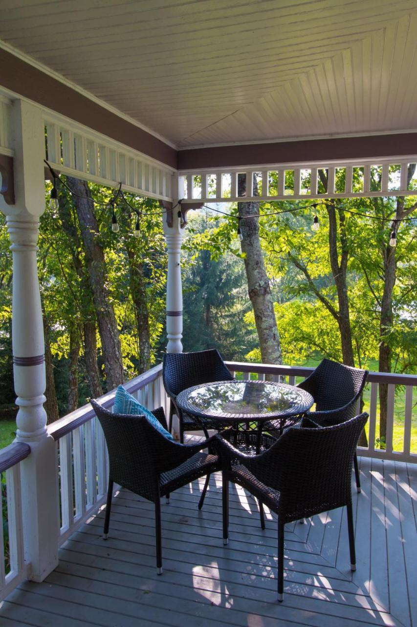 Inn At Tyler Hill Экстерьер фото