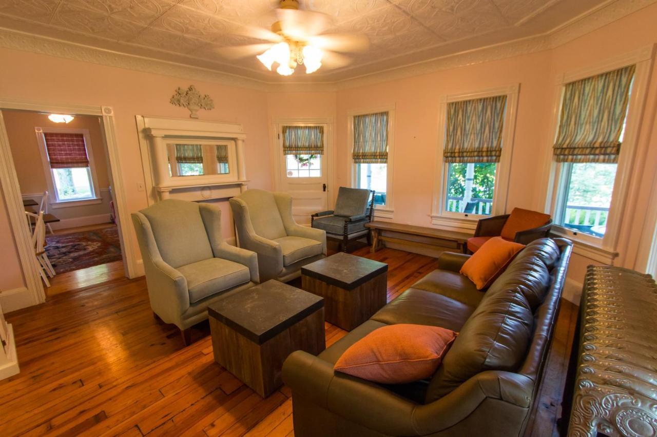 Inn At Tyler Hill Экстерьер фото
