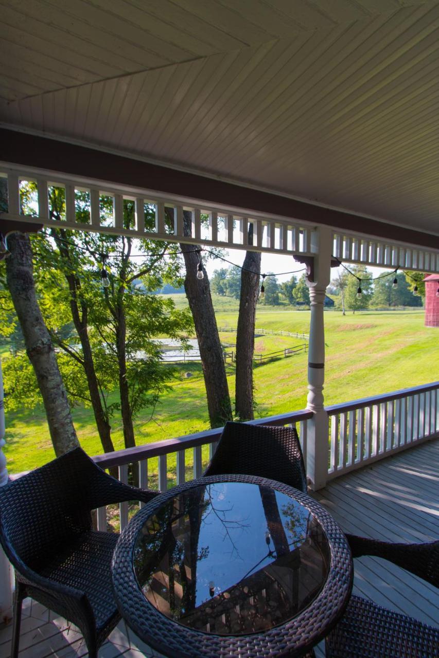 Inn At Tyler Hill Экстерьер фото
